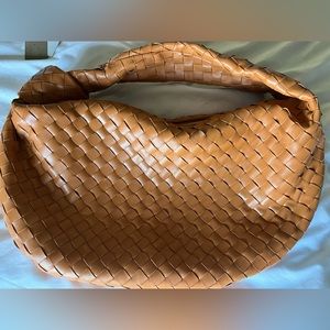 BOTTEGA VANETA Small Jodie Nappa Intrecciato - color clay